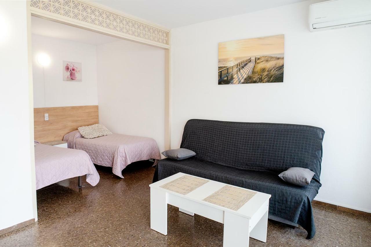 Anne Apartment Salou Bagian luar foto